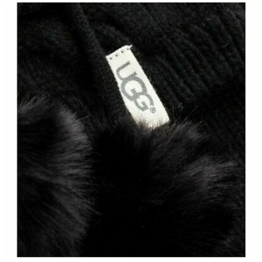 NWT Women's UGG Pom Pom Short Rain Boot Socks - Picture 6 of 7